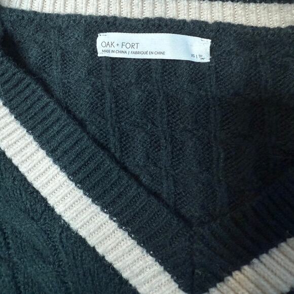Oak + Fort Green/White Cable Knit V-Neck Sweater Vest Women's Size X-SMALL - Picture 3 of 4